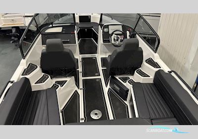 68BR Motorboot 2025, mit Mercury motor, Sweden