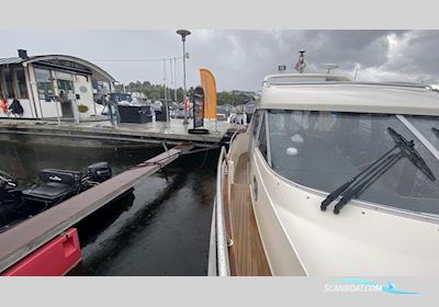 AQUADOR 28 C Motorboot 2011, mit Volvo Penta motor, Sweden