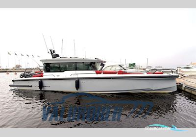 AXOPAR 37 XC Cross Cabin Motorboot 2022, mit Mercury Verado motor, Estonia
