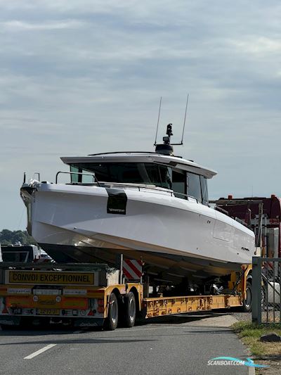 AXOPAR 45 Cross Cabin Motorboot 2025, mit Mercury Verado 350 CL V10 motor, Deutschland