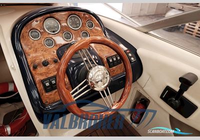 Absolute 25 Motorboot 2003, mit Volvo Penta 5.0 Gxi DP/S motor, Italien