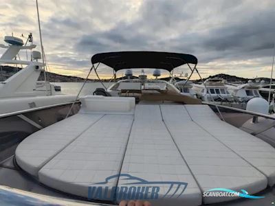 Absolute 52 Fly Motorboot 2014, mit Volvo Penta D6 Ips600 motor, Italien