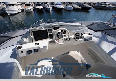 Absolute 52 NAVETTA Motorboot 2017, mit Volvo Penta D6 IPS600 motor, Italien