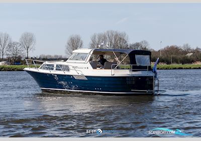 Agder 840 OK Motorboot 2012, mit Yanmar Maakt Betrouwbare en Zuinige Scheepsdieselmotoren Voor Zowel Pleziervaart Als Commerciële Schepen. Ze Staan Bekend om Hun Duurzaamheid, Wereld motor, Niederlande