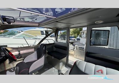 Anytec 747 Cab Motorboot 2013, mit Evinrude motor, Sweden