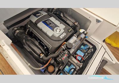 Aquador 25 HT Motorboot 2020, mit Mercruiser motor, Sweden