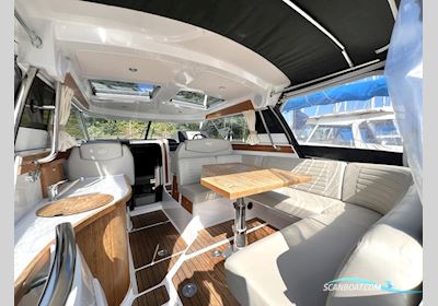 Aquador 30 HT Motorboot 2019, mit Mercruiser Tdi Bravo Iii motor, Dänemark
