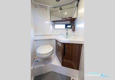 Aquador 300 HT Motorboot 2025, mit Volvo Penta motor, Niederlande