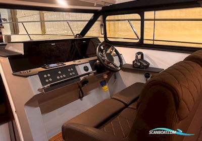 Aquador 300 HT Motorboot 2024, mit Mercury motor, Estonia