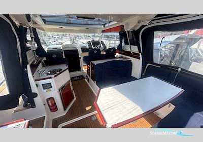 Aquador 33 HT Motorboot 2009, mit Volvo Penta motor, Sweden