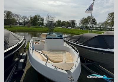 Aquamar Panaria Motorboot 2009, mit Johnson  motor, Niederlande