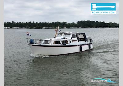Ariadne Motorkruiser Motorboot 1976, mit Peugeot motor, Niederlande