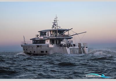Arksen 85 Motorboot 2024, mit Praxis Hybrid System motor, England