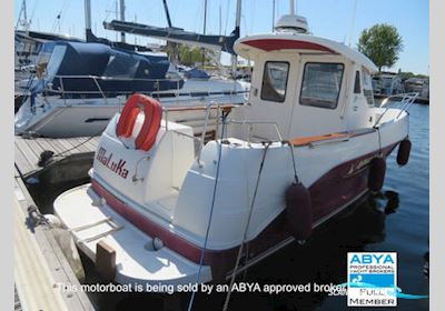 Arvor 250as Motorboot 2007, mit Mercuriser Cummins motor, England