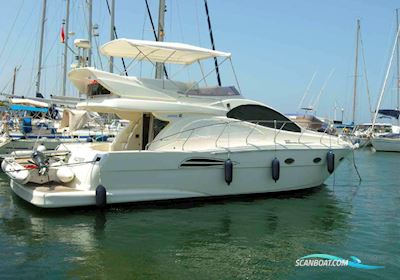 Astondoa 43 Fly Motorboot 2006, mit Volvo Penta D6-370-Ips motor, Italien