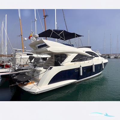 Astondoa 50 Fly Motorboot 2011, mit Cummins Qsc 8.3 Turbo motor, Spanien