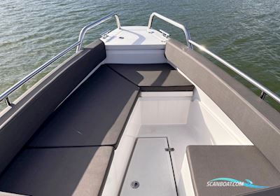 Axopar 24 HT Motorboot 2016, mit Mercury Verado 200 Pro motor, Finland