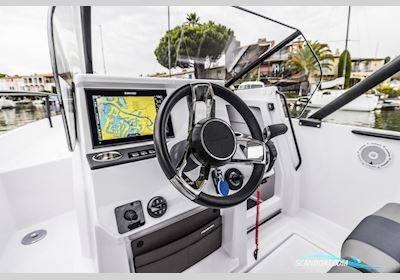 Axopar 25 Cross-Top Motorboot 2026, mit Mercury motor, Finland