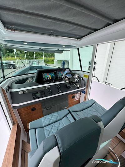 Axopar 28 Cabin - Sitzbank Motorboot 2023, mit Mercury motor, Deutschland