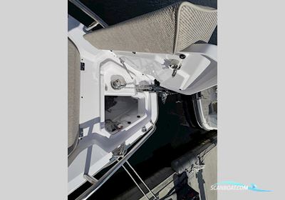 Axopar 29 Cross Cabin Motorboot 2024, Deutschland