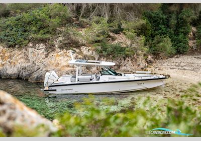 Axopar 29 Sun Top - U-Sofa Motorboot 2025, mit Mercury motor, Finland