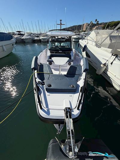 Axopar 29 Sun-Top Motorboot 2025, mit Mercury motor, Frankreich