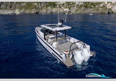 Axopar 37 Sun Top - Med. Pack, V10 Motorboot 2024, mit Mercury motor, Finland