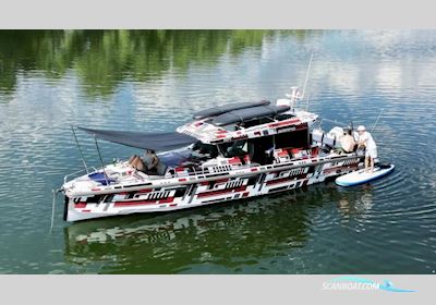 Axopar 37 XC Cross Cabin Motorboot 2020, mit Mercury Verado motor, Deutschland