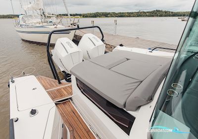 Axopar 37 XC Motorboot 2020, mit Mercury 300 Verado V8 XL motor, Finland