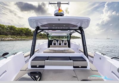 Axopar Yachts Axopar 45 Cross Top Motorboot 2025, mit 3 x 300 Mercury Verado motor, Dänemark