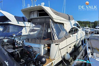 Azimut 42 Fly Motorboot 2004, mit Caterpillar  motor, Sweden