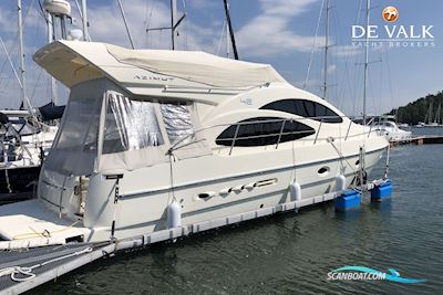 Azimut 42 Fly Motorboot 2004, mit Caterpillar  motor, Sweden