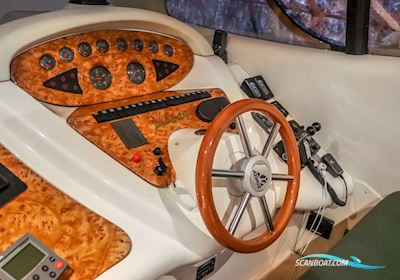 Azimut 46 Fly Motorboot 2000, mit Caterpillar motor, Dänemark
