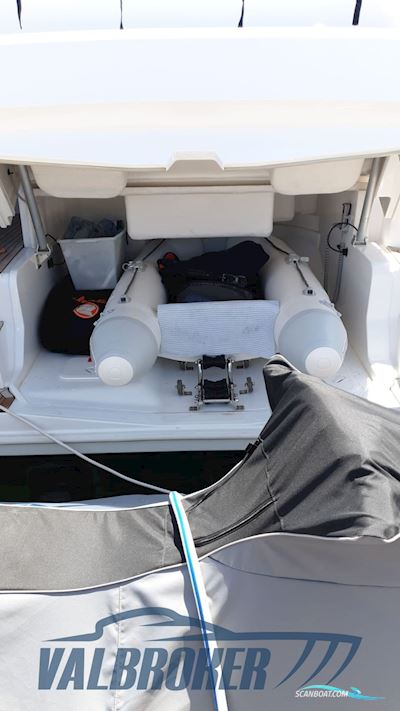 Azimut Atlantis 43 Motorboot 2017, mit Volvo Penta D6 400 motor, Italien