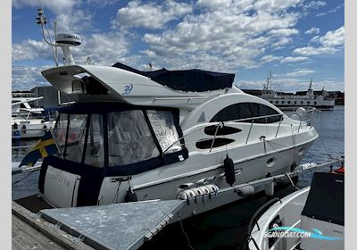 Azimut Azimut 39 Fly Motorboot 2001, mit Caterpillar motor, Sweden