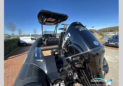 BRIG RIBs Eagle 6.7 T-Top Motorboot 2025, mit Suzuki F200 XCA motor, England