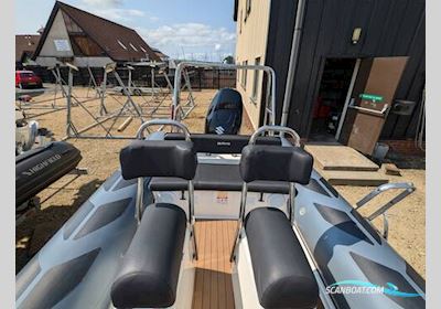 BRIG RIBs Navigator 610 Motorboot 2022, mit Suzuki DF140 Fourstroke motor, England