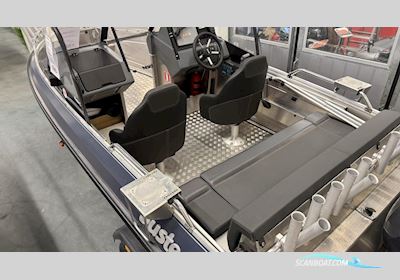 BUSTER X Motorboot 2022, mit Yamaha motor, Sweden