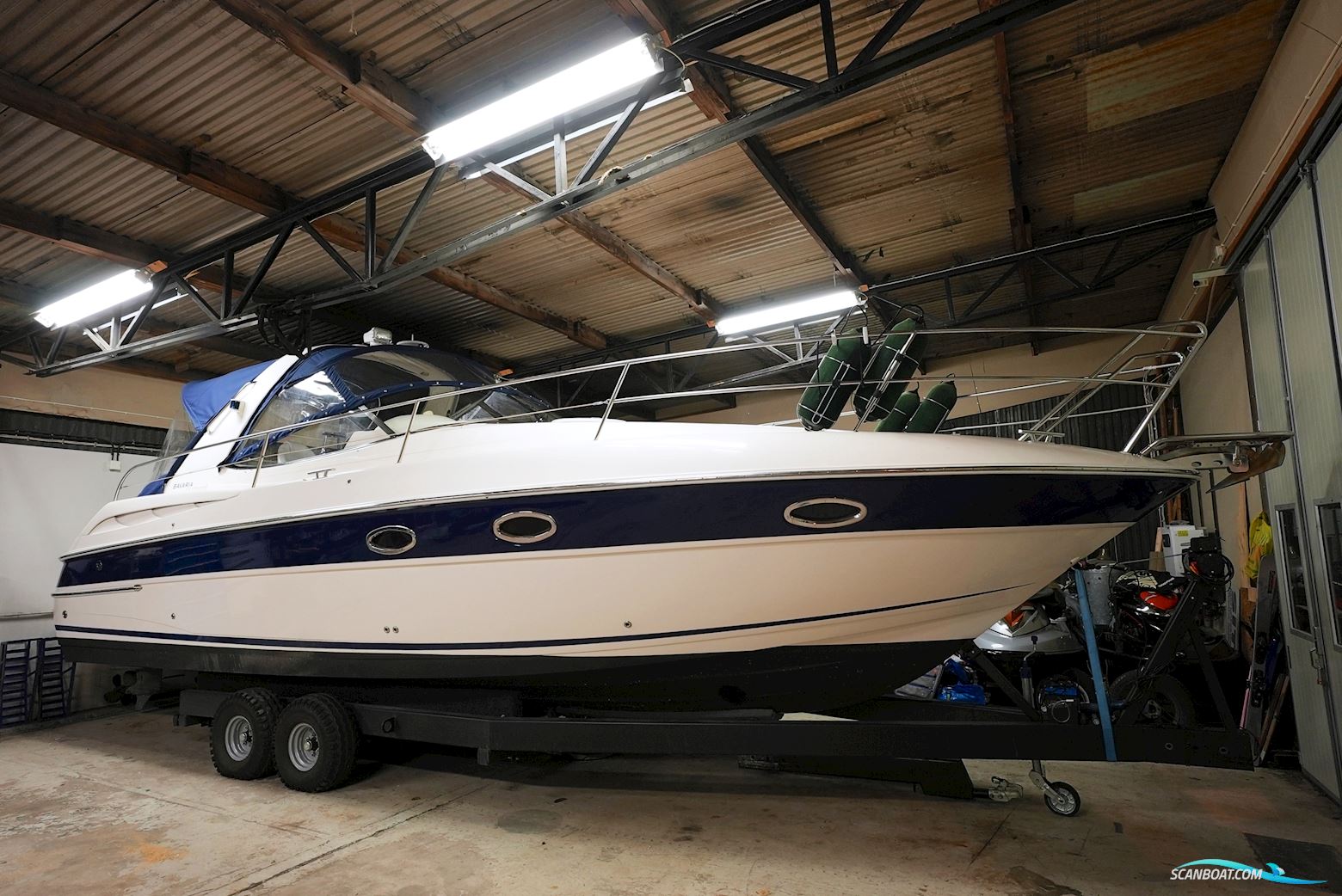 Bavaria 32 Sport Motorboot 2006, mit Volvo Penta 4.3 GXI motor, Sweden