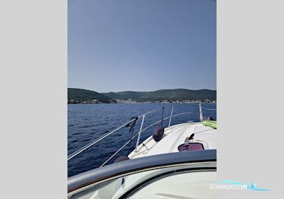 Bavaria 33 SPORT Motorboot 2010, mit VOLVO PENTA 5.7 GXI motor, Kroatien