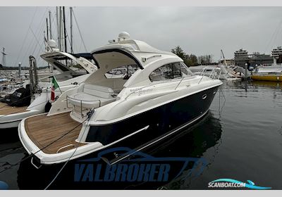 Bavaria 33 Motorboot 2007, mit Volvo Penta 5.7 GXI motor, Italien