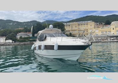 Bavaria 330 Sport Motorboot 2001, mit Volvo Penta Kad 43 motor, Kroatien
