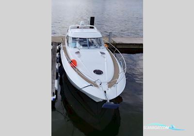 Bavaria 35 HT Motorboot 2006, mit Volvo Penta D4-225 motor, Deutschland