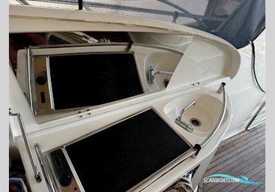 Bavaria 37 HT Motorboot 2008, mit VOLVO PENTA D 6-330 motor, Kroatien