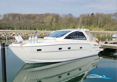 Bavaria 38 HT. Motorboot 2012, mit Volvo Penta D6-330 Evc motor, Dänemark