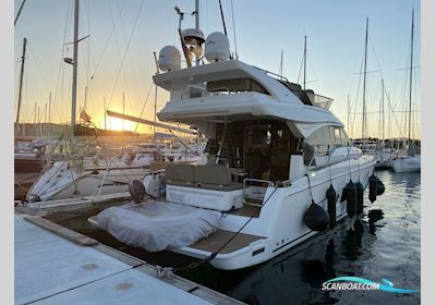 Bavaria 420 VIRTESS FLY Motorboot 2013, mit VOLVO PENTA D4-400 EVC motor, Griechenland