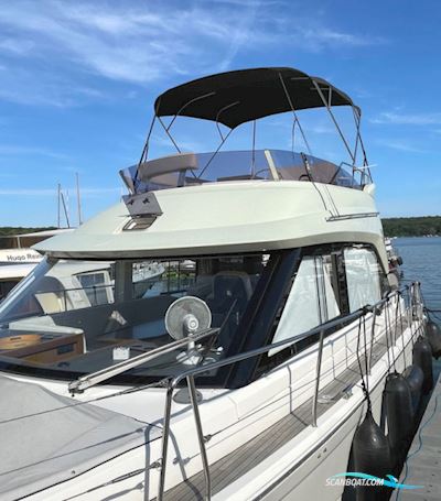 Bavaria E 40 Fly Motorboot 2016, mit Volvo Penta D4 motor, Deutschland