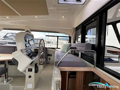 Bavaria E40 - Sedan Motorboot 2018, Niederlande