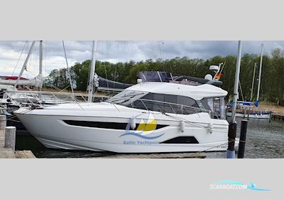 Bavaria R 40 Fly Motorboot 2016, mit Volvo Penta D6-370 motor, Deutschland