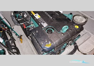 Bavaria R 40 Fly Motorboot 2016, mit Volvo Penta D6-370 motor, Deutschland